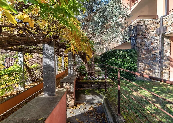 Bel Fioeu - By Myhomeincomo Apartment Menaggio